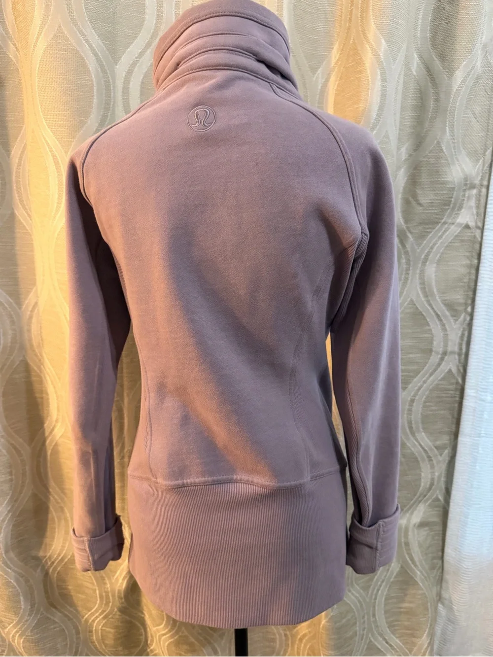 Lululemon Women's Zip-Front Fleece Jacket - Dusty Mauve